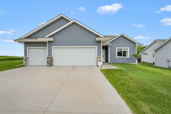 1813 NW 8th Street, Grimes, IA 50111