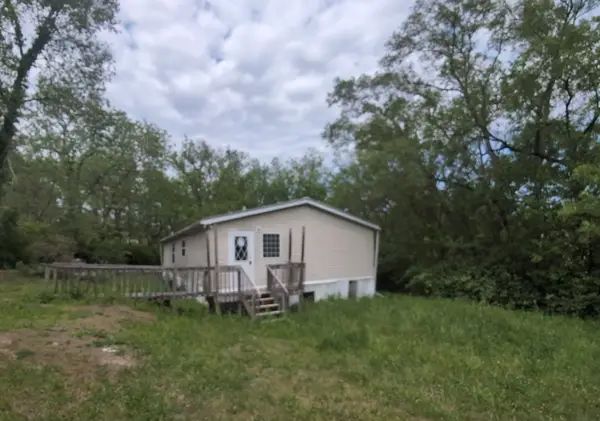 106 W Morton Street, Lucas, IA 50151