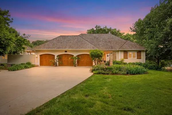 31874 Silverado Point, Waukee, IA 50263