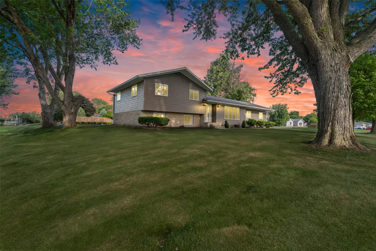 800 School Street, Stanhope, IA 50246 - #1