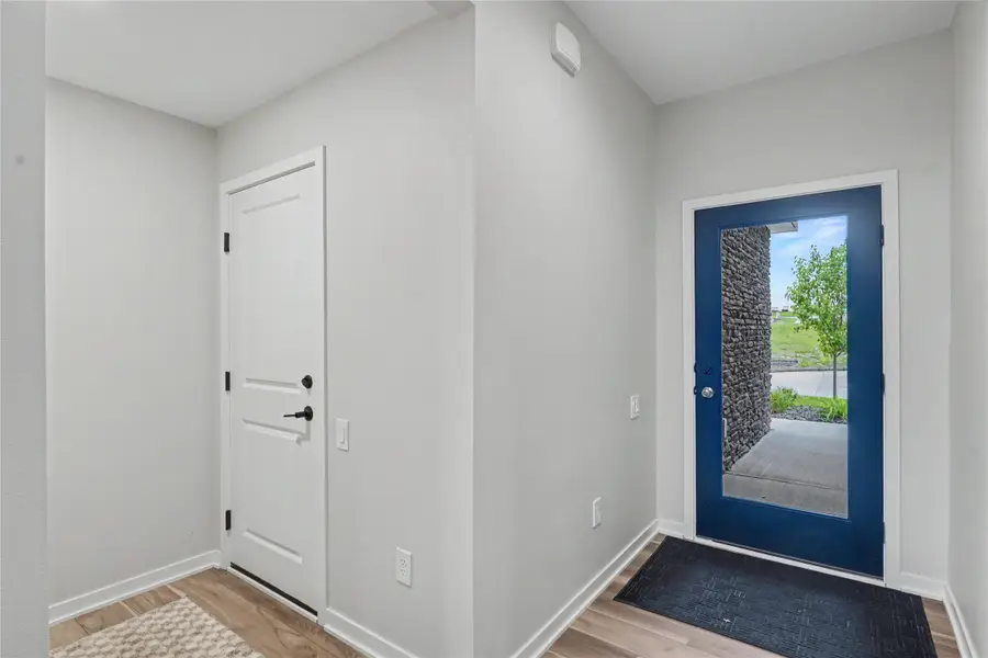 2714 Fleur Drive #11, Des Moines, IA 50321 - #3