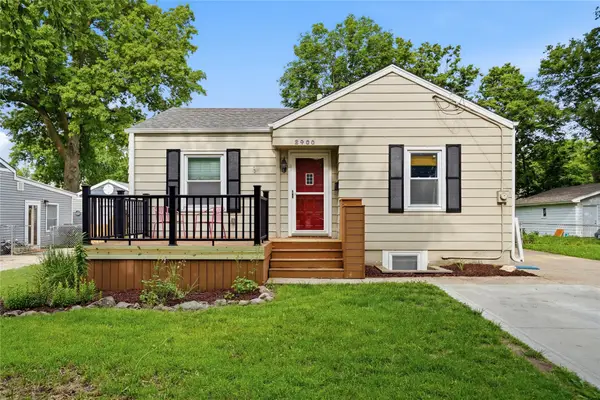 2400 48th Street, Des Moines, IA 50310
