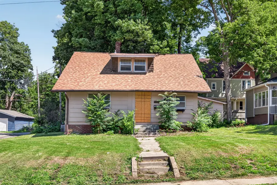2609 School Street, Des Moines, IA 50311 - #2