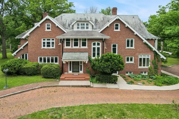 100 37th Street, Des Moines, IA 50312