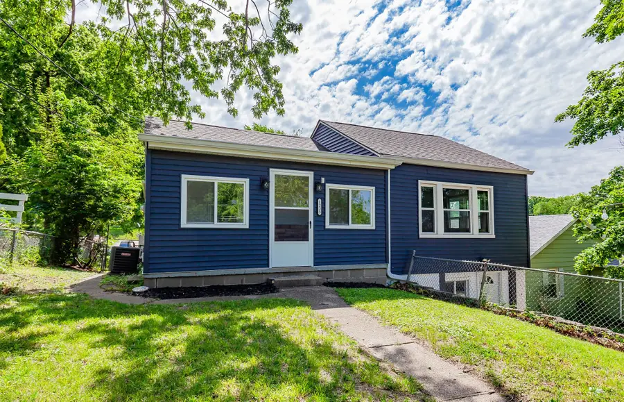 1235 E 34th Street, Des Moines, IA 50317 - #2