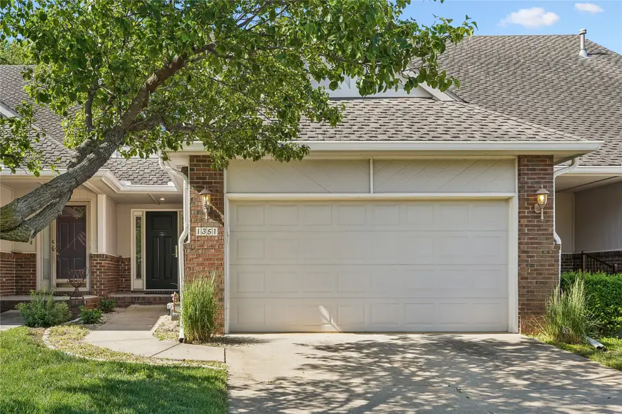 1351 Pompano Drive, Clive, IA 50325 - #2