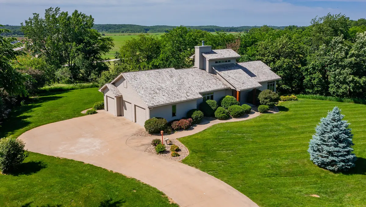 31982 Napa Valley Drive, Waukee, IA 50263 - #1