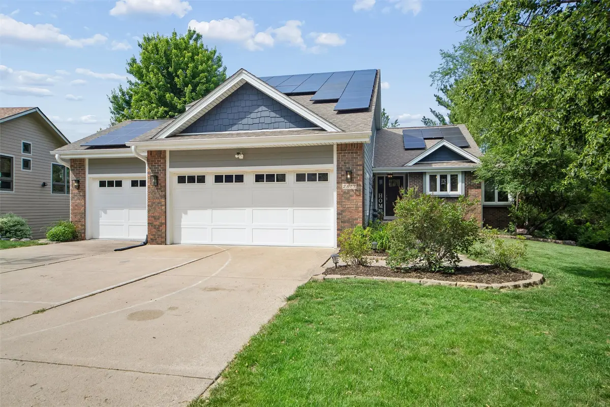 2817 Virginia Place, Des Moines, IA 50321 - #1