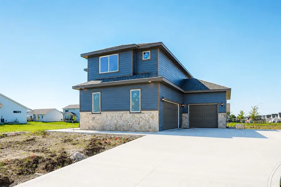 1535 NW Alderleaf Drive, Waukee, IA 50263 - #2