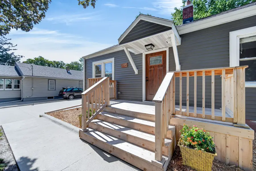 3416 Hickman Road, Des Moines, IA 50310 - #2