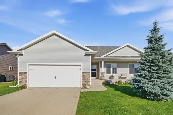 112 NE Megan Avenue, Elkhart, IA 50073