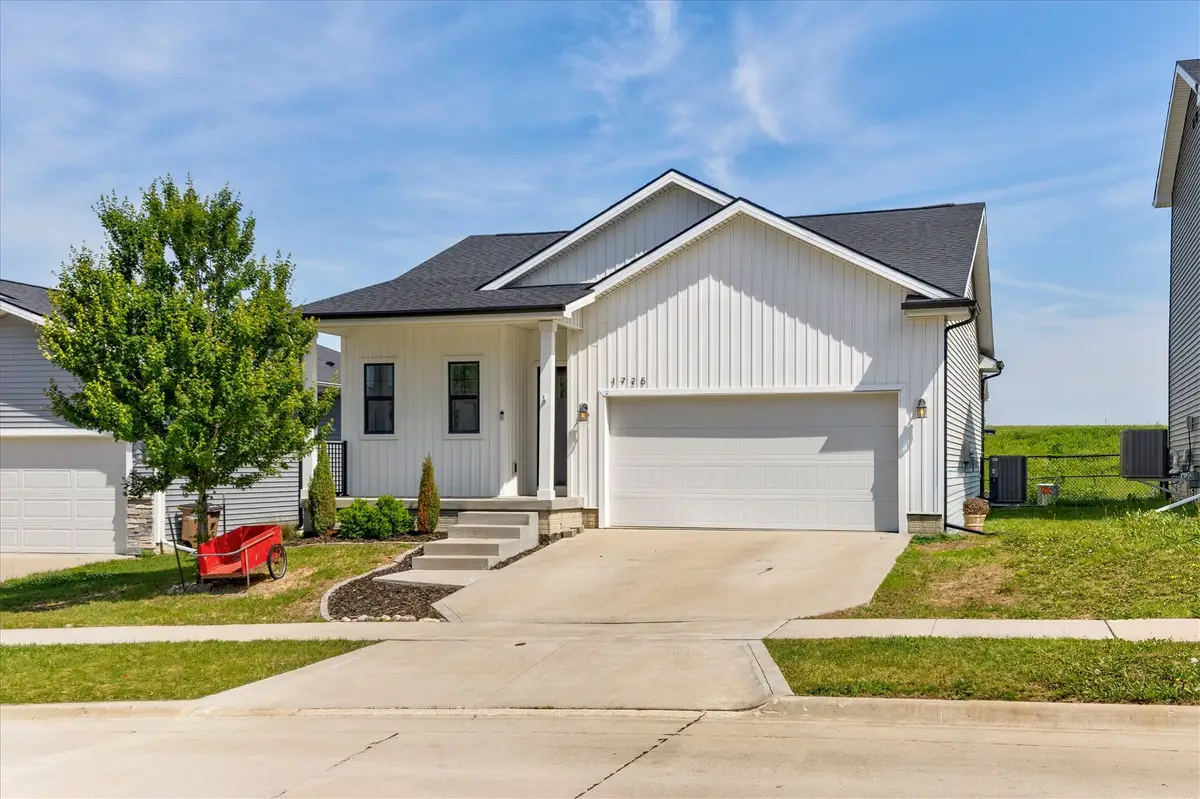 1725 Ashwood Avenue, Norwalk, IA 50211 - #1