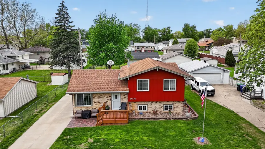 4010 E 24th Court, Des Moines, IA 50317 - #2