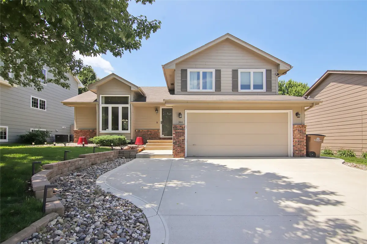 344 58th Court, West Des Moines, IA 50266 - #1