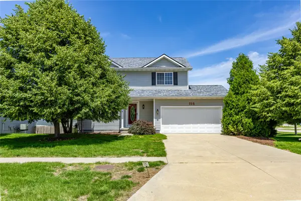 725 SE Ashton Court, Waukee, IA 50263