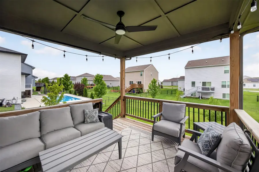 855 Sandstone Point, Waukee, IA 50263 - #3