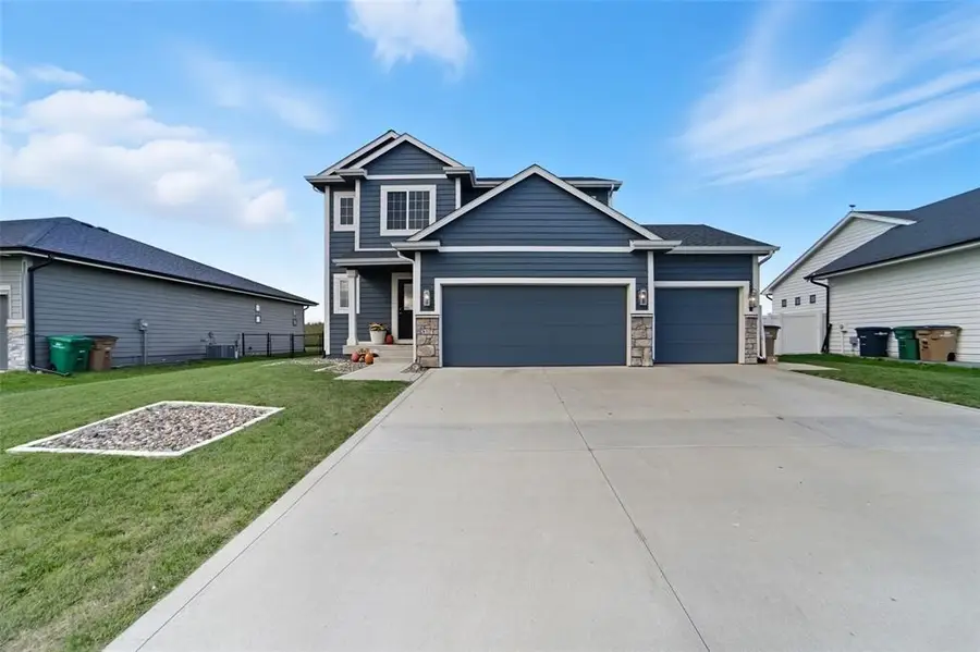 317 31st Street Se, Altoona, IA 50009 - #2