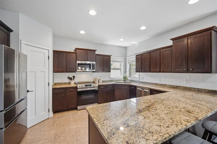 4512 NW 167th Street, Clive, IA 50325 - #3