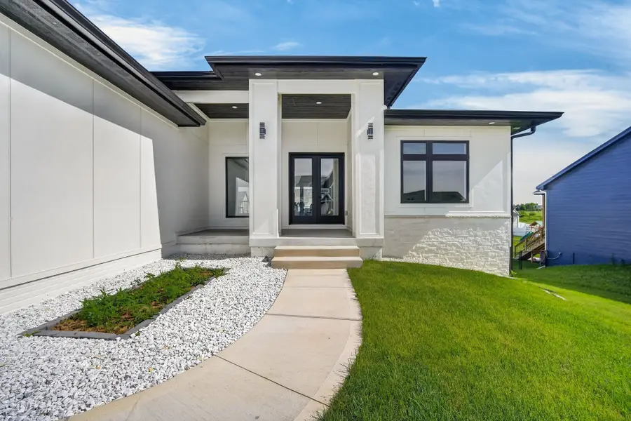 2605 Blooming Heights Drive, Norwalk, IA 50211 - #2