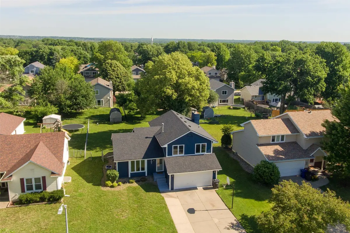 4707 Twana Drive, Des Moines, IA 50310 - #1