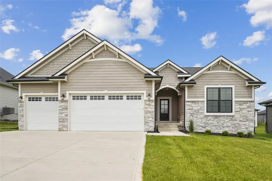 17829 Valley View Drive, Clive, IA 50325 - #2
