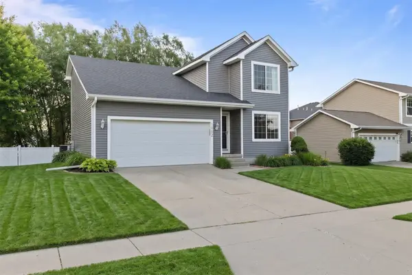 1002 Poe Avenue, Ames, IA 50014