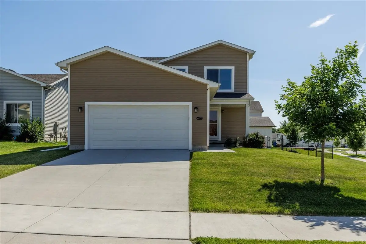 4420 E 44th Street, Des Moines, IA 50317 - #1