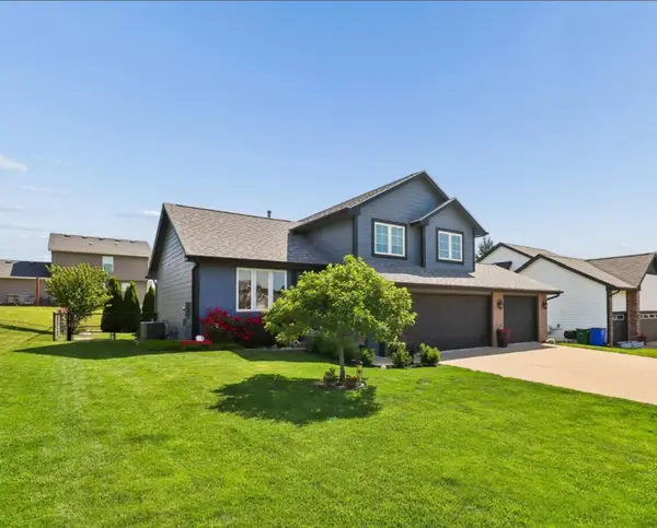 1506 W Jackson Avenue, Indianola, IA 50125