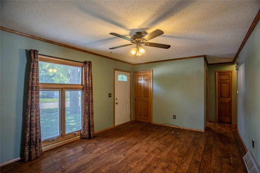 319 W 7th Street, Boone, IA 50036 - #3