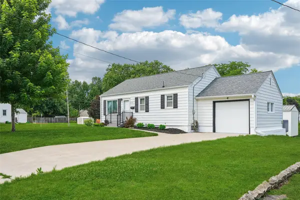 4000 53rd Street, Des Moines, IA 50310