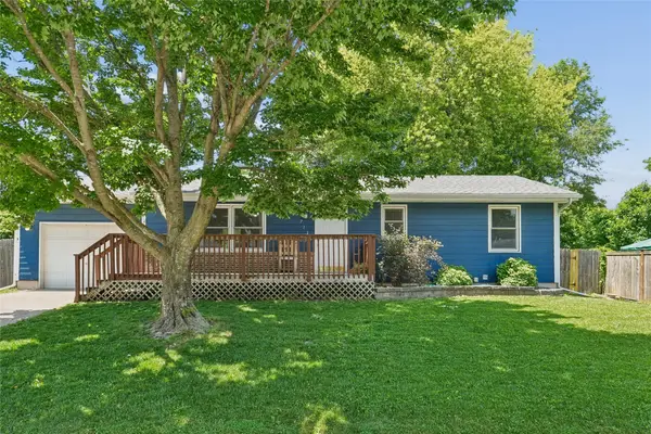 713 Pearl Street, Cambridge, IA 50046