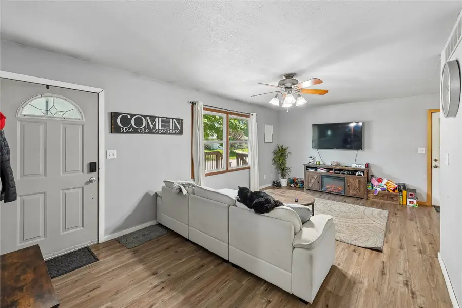 713 Pearl Street, Cambridge, IA 50046 - #3