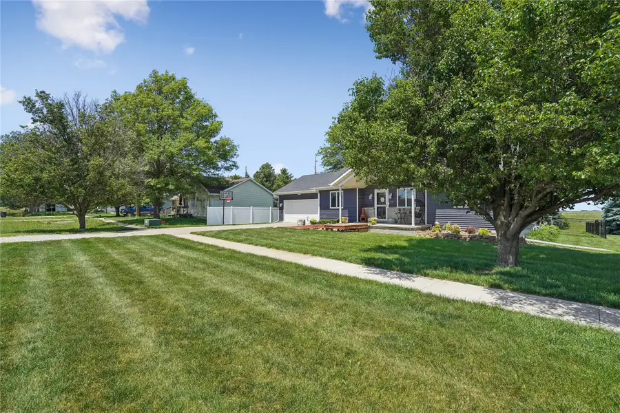 310 1st Street, Menlo, IA 50164 - #2