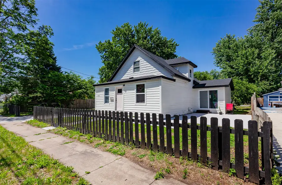 2326 Des Moines Street, Des Moines, IA 50317 - #3