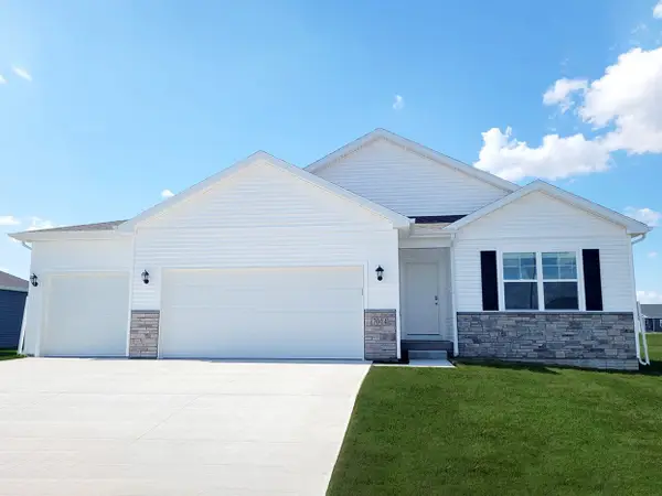 10270 NW 68th Avenue, Johnston, IA 50131