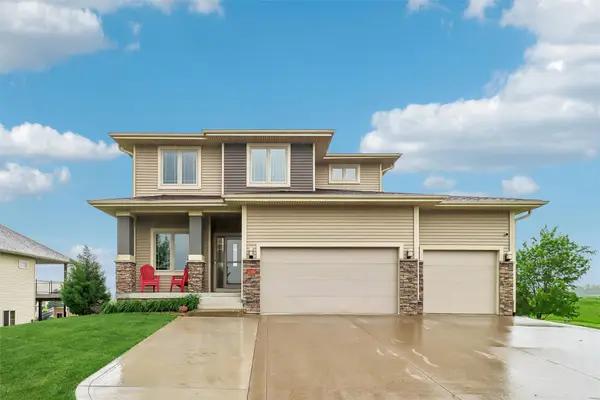 12370 NW 111th Avenue, Granger, IA 50109