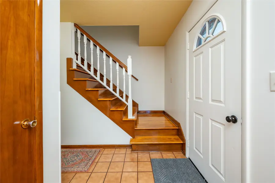 8505 Ridgemont Drive, Urbandale, IA 50322 - #2