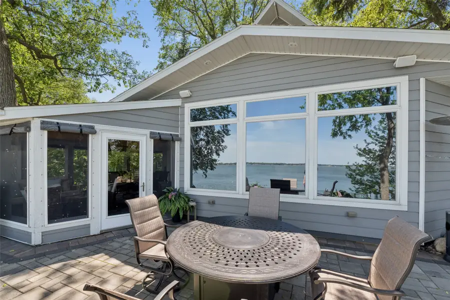 5364 Lakeview Drive, Clear Lake, IA 50428 - #2