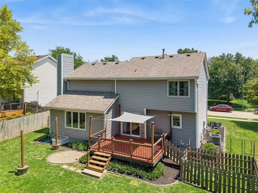 4014 98th Street, Urbandale, IA 50322 - #2
