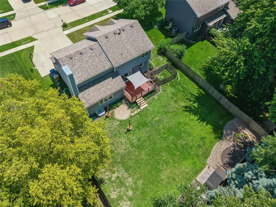 4014 98th Street, Urbandale, IA 50322 - #3