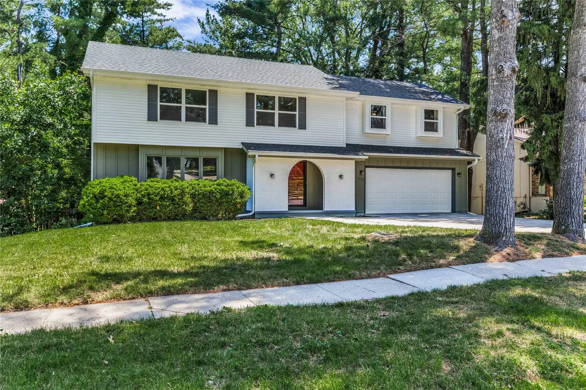 713 47th Street, West Des Moines, IA 50265 - #1
