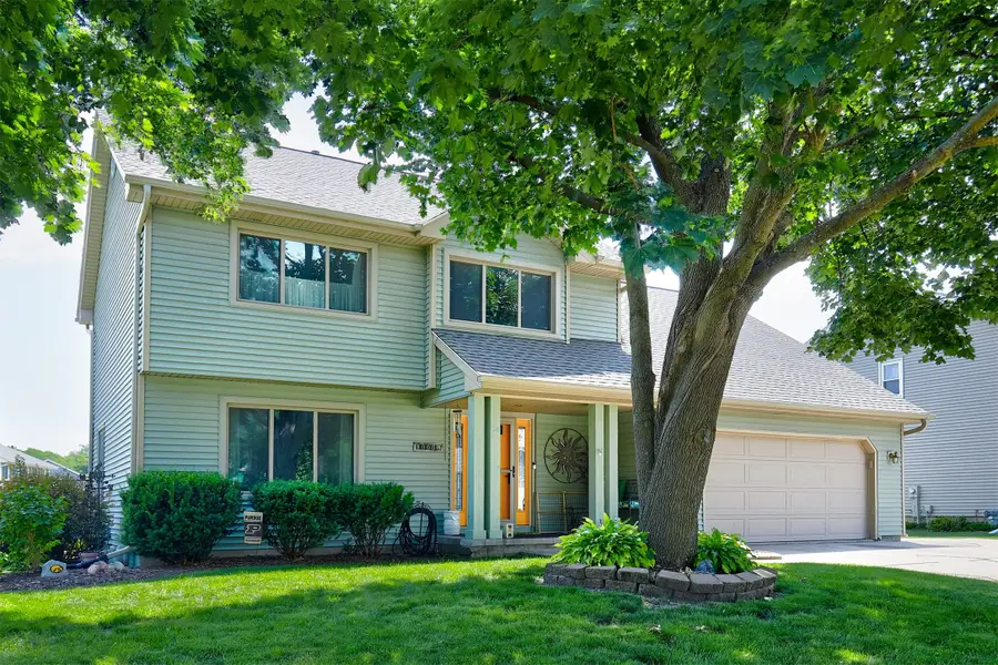 8000 Sharon Drive, Urbandale, IA 50322 - #2