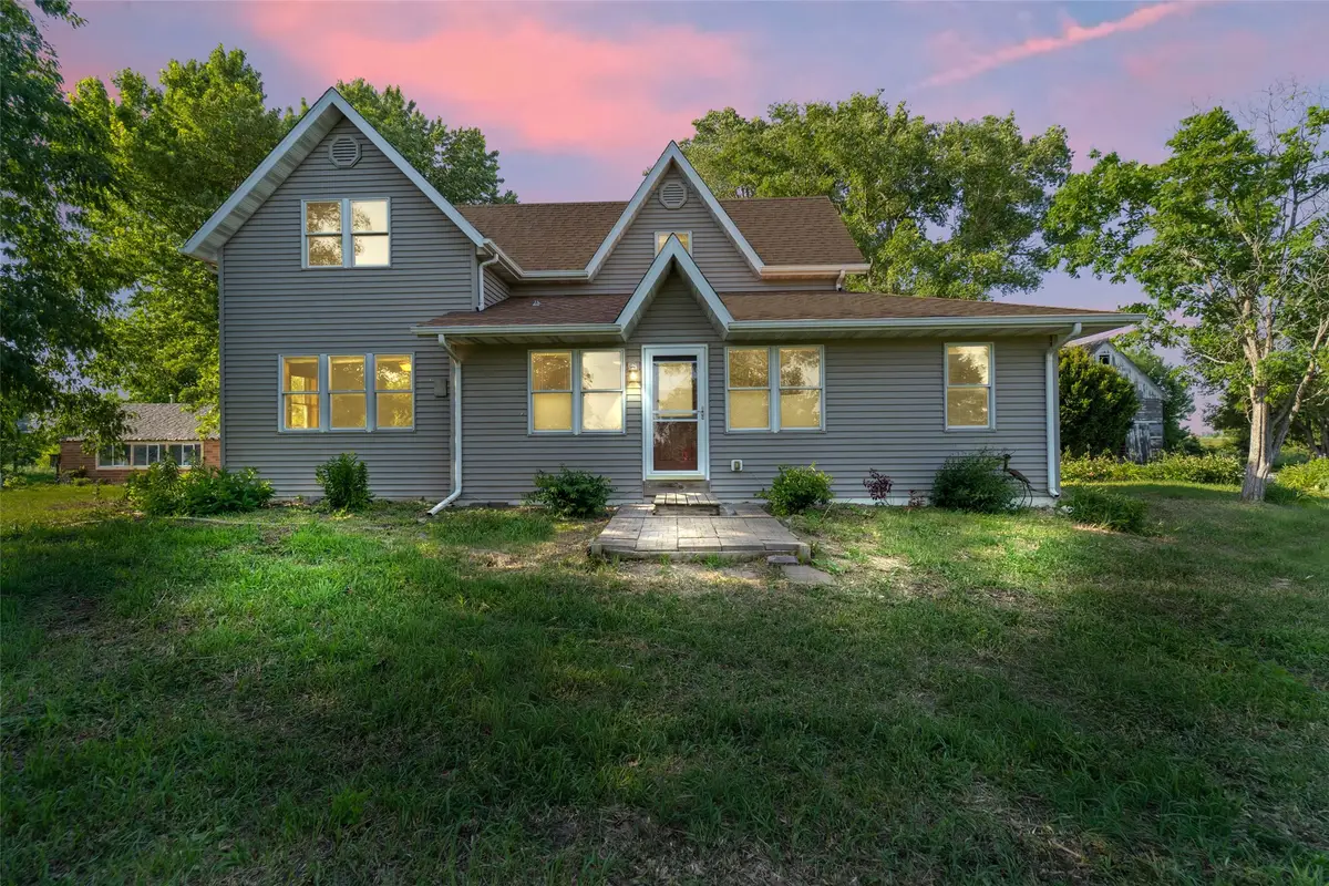 60371 190th Street, Nevada, IA 50201 - #1