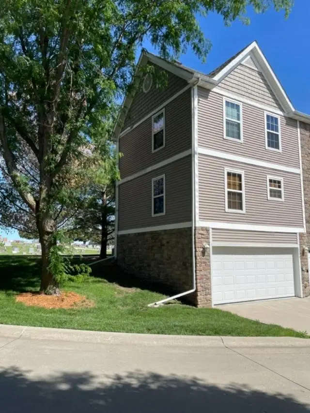6399 Oak Creek Drive, Pleasant Hill, IA 50327 - #1