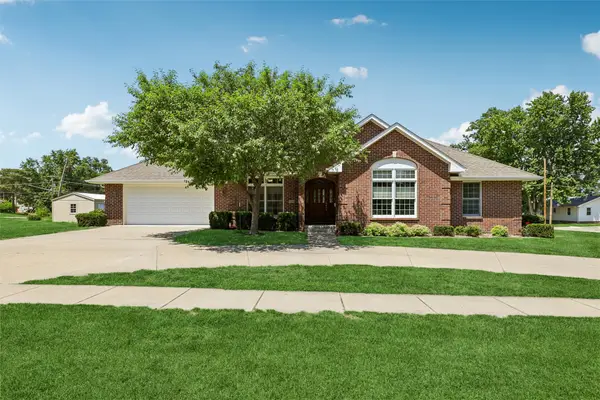 904 Cottage Street, Adel, IA 50003