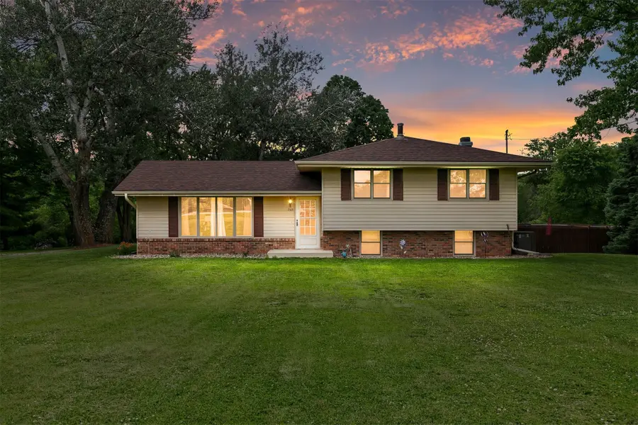 7569 SE Vandalia Drive, Runnells, IA 50237 - #2