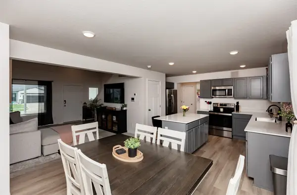 2104 Windcrest Drive, Granger, IA 50109