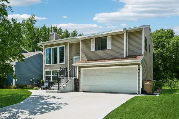 1000 9th Avenue Nw, Altoona, IA 50009