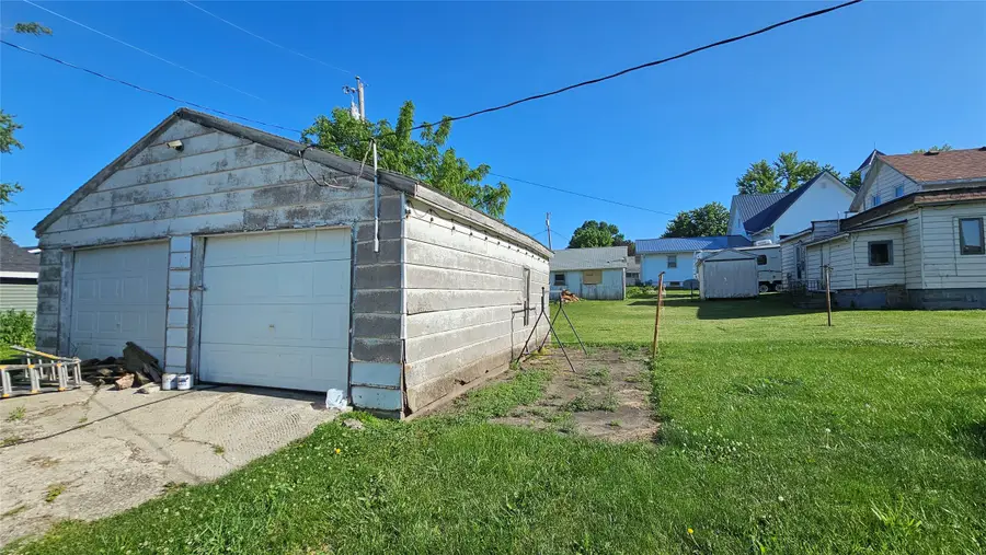 303 Front Street, Kellogg, IA 50135 - #3