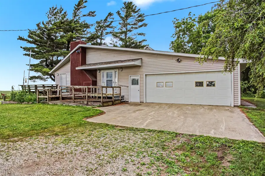 22086 610th Avenue, Nevada, IA 50201 - #2